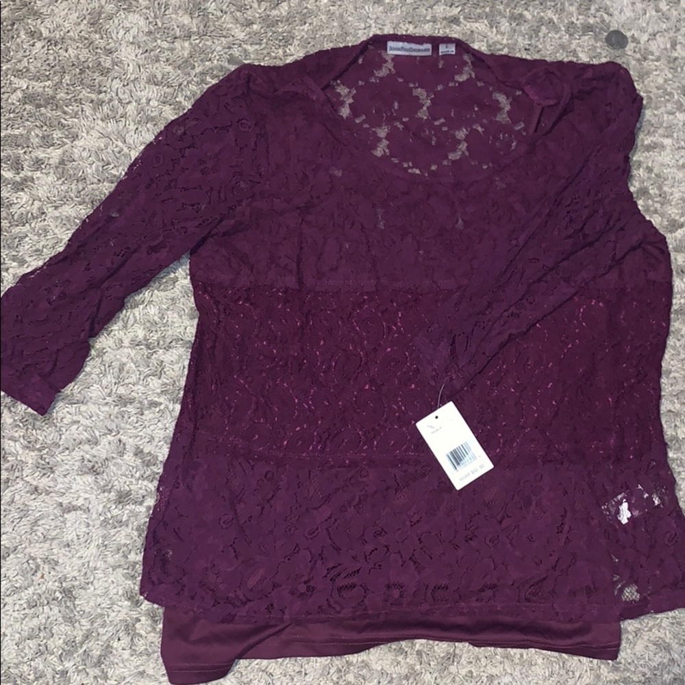 Long sleeve tee brand new
